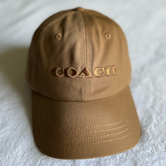 COACH Brand Embroidered
Center Logo Strapback Summer Beach
Hat Cap NEW - Picture 9 of 9